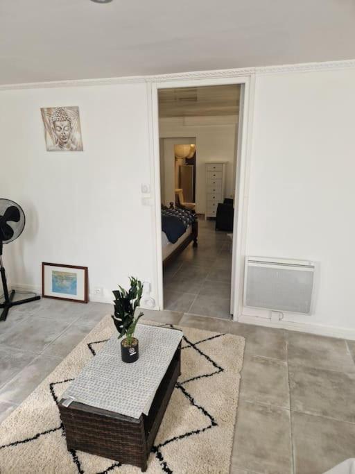 Appartement En Residence Gagny Eksteriør billede